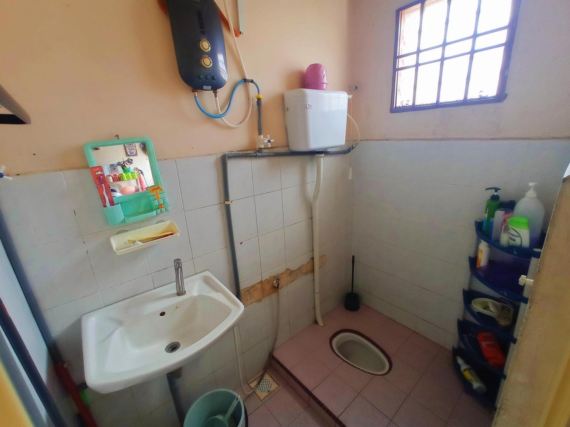 Homestay Melewar Parit Raja Luaran gambar